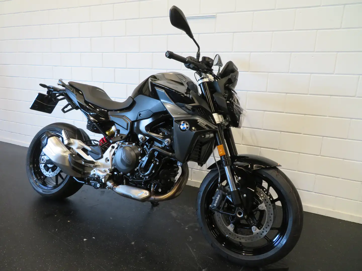 BMW F 900 R ABS SPECIAL EDITION! NL Zwart - 2