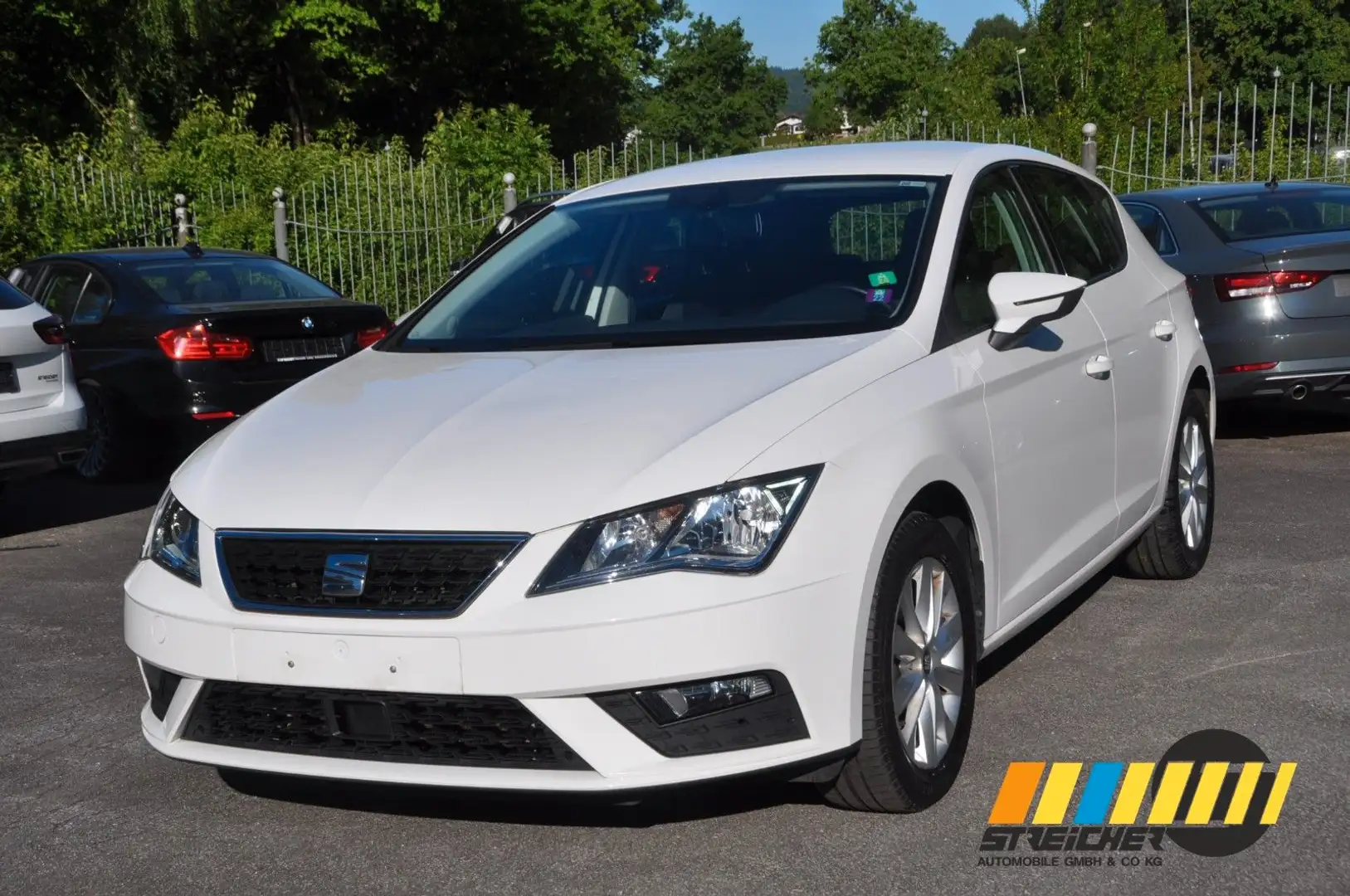 SEAT Leon 2.0 TDI Style *Navi*AHK*DAB* Blanc - 1