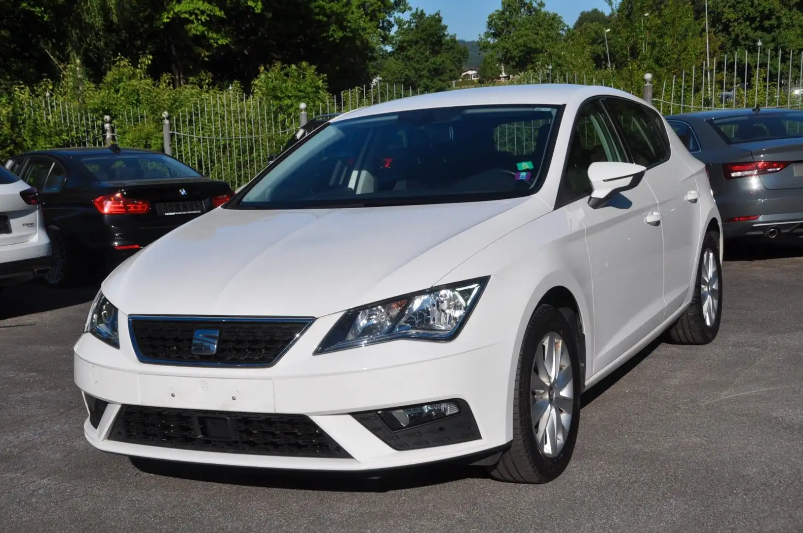 SEAT Leon 2.0 TDI Style *Navi*AHK*DAB* Blanc - 2
