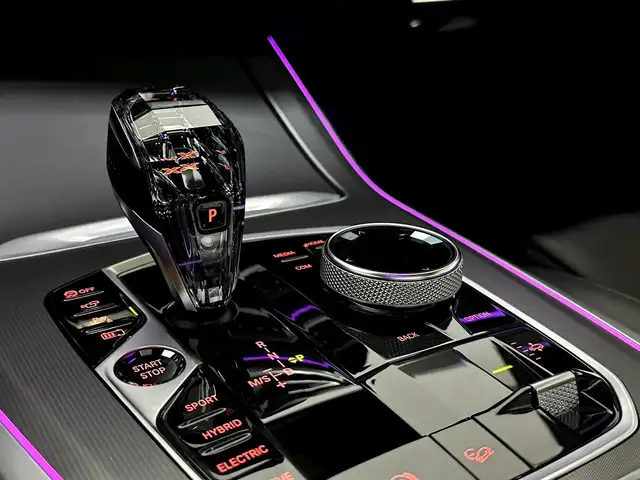 BMW X5 xDrive45e PHEV Aut./M-Sportpaket/360°/Softclose/V Ansicht 46