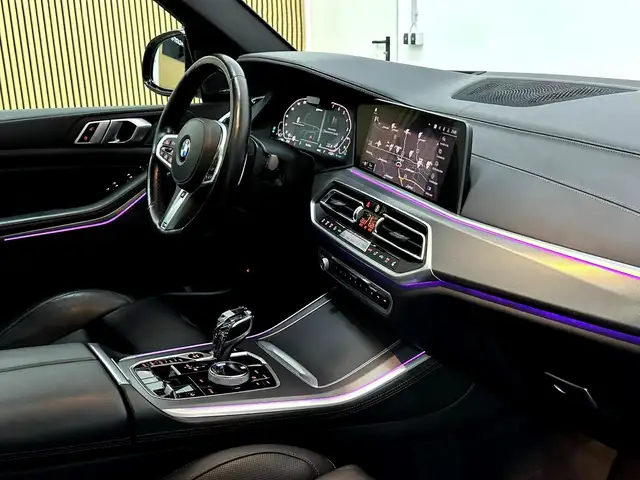 BMW X5 xDrive45e PHEV Aut./M-Sportpaket/360°/Softclose/V Ansicht 30