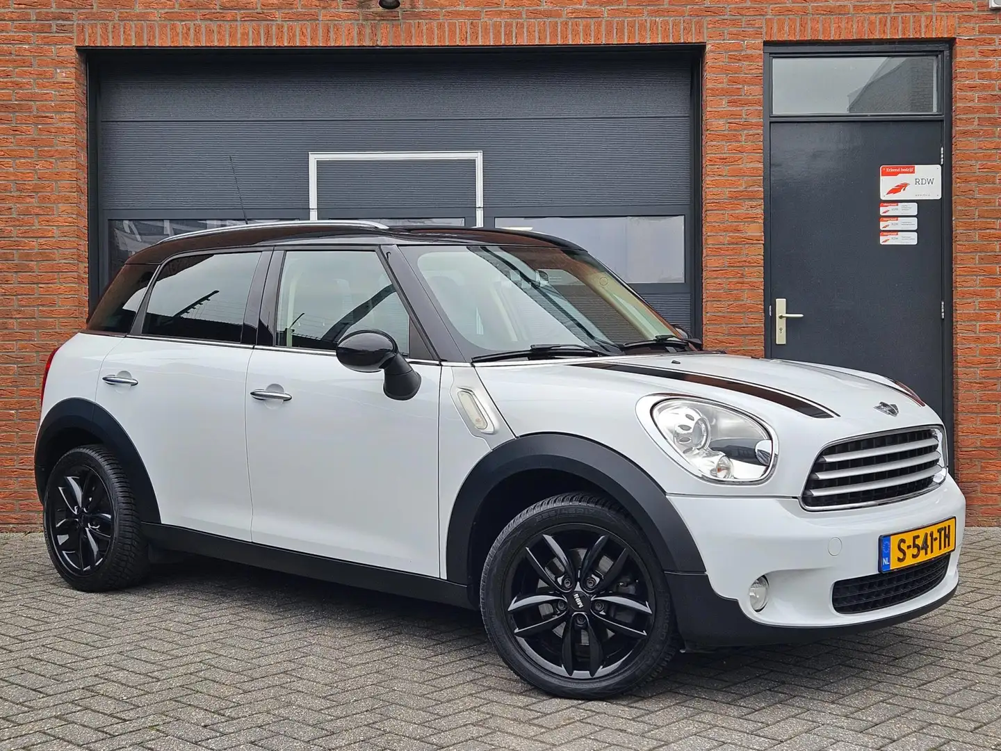 MINI Cooper Countryman Mini 1.6 Xenon Cruise 17" Sfeerverlichting Weiß - 1