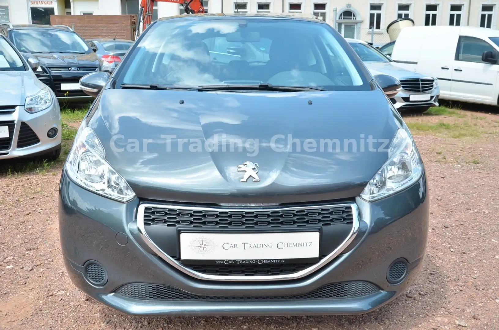 Peugeot 208 Active Klima Tüv 06/2027 Service neu Grijs - 2