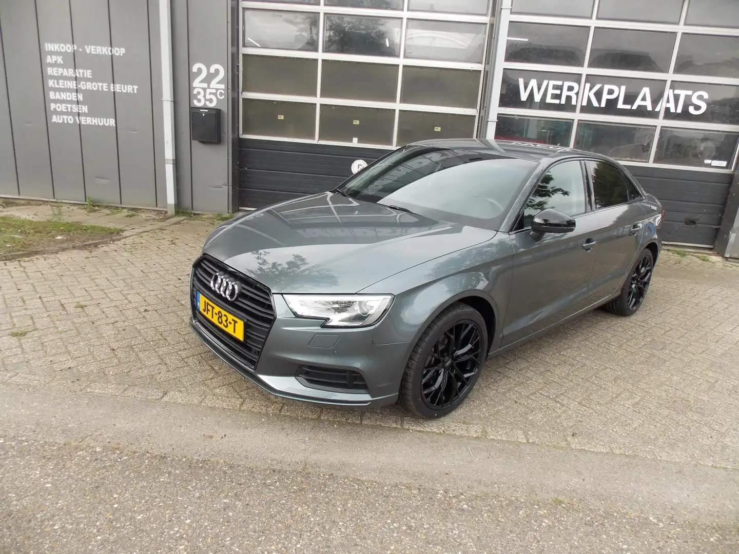 Audi A3 LIMOUSINE 30 TFSI Pro Line Automaat Airco Elek Pak Grau - 2