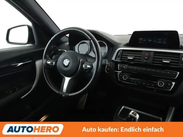 BMW 1 Series view 13
