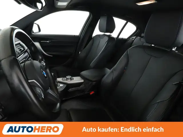 BMW 1 Series view 10