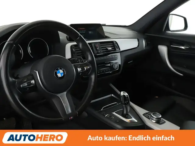 BMW 1 Series view 11