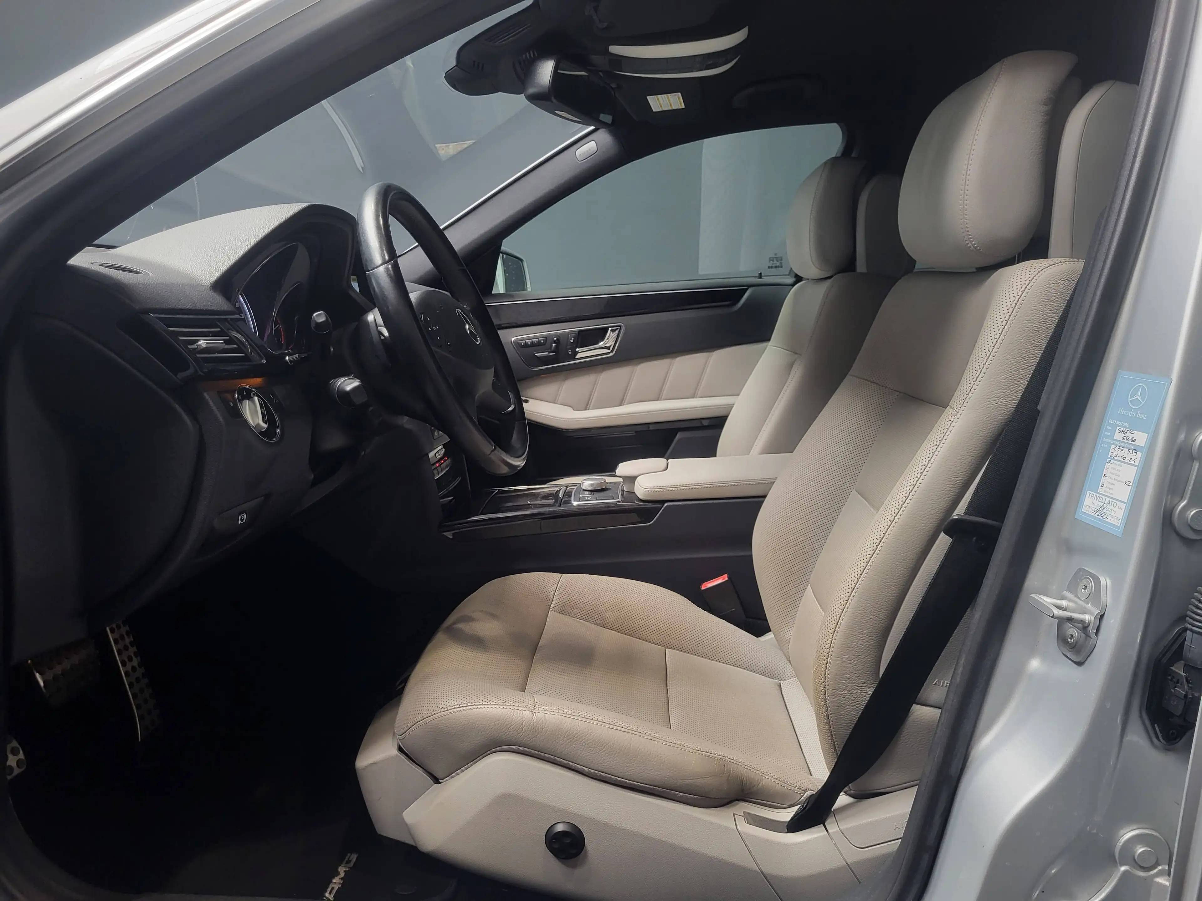 Mercedes-Benz E 350 CDI 4Matic AMG-Line *TOP Ausstattung* — photo 7