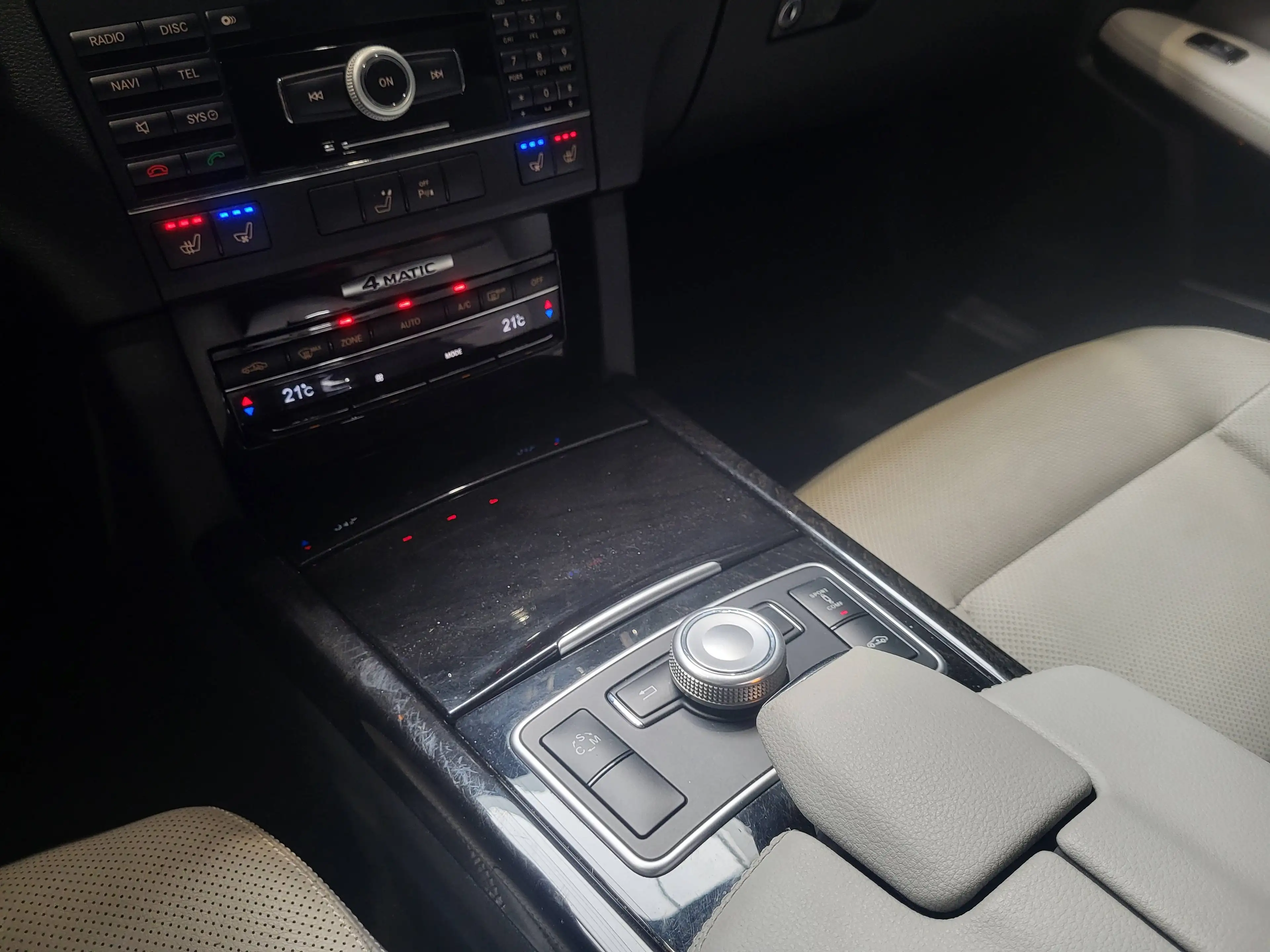 Mercedes-Benz E 350 CDI 4Matic AMG-Line *TOP Ausstattung* — photo 12