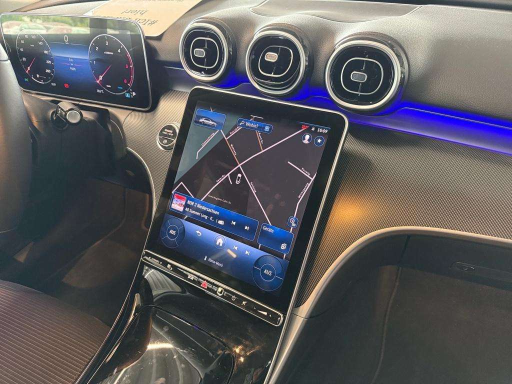 Mercedes-Benz C 220