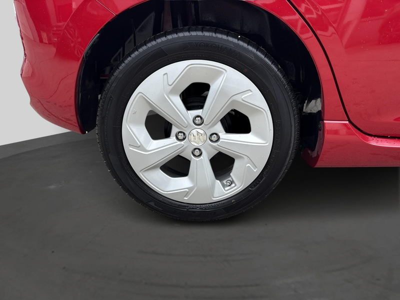 Suzuki Swift — photo 6