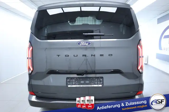 Ford Tourneo Custom view 8