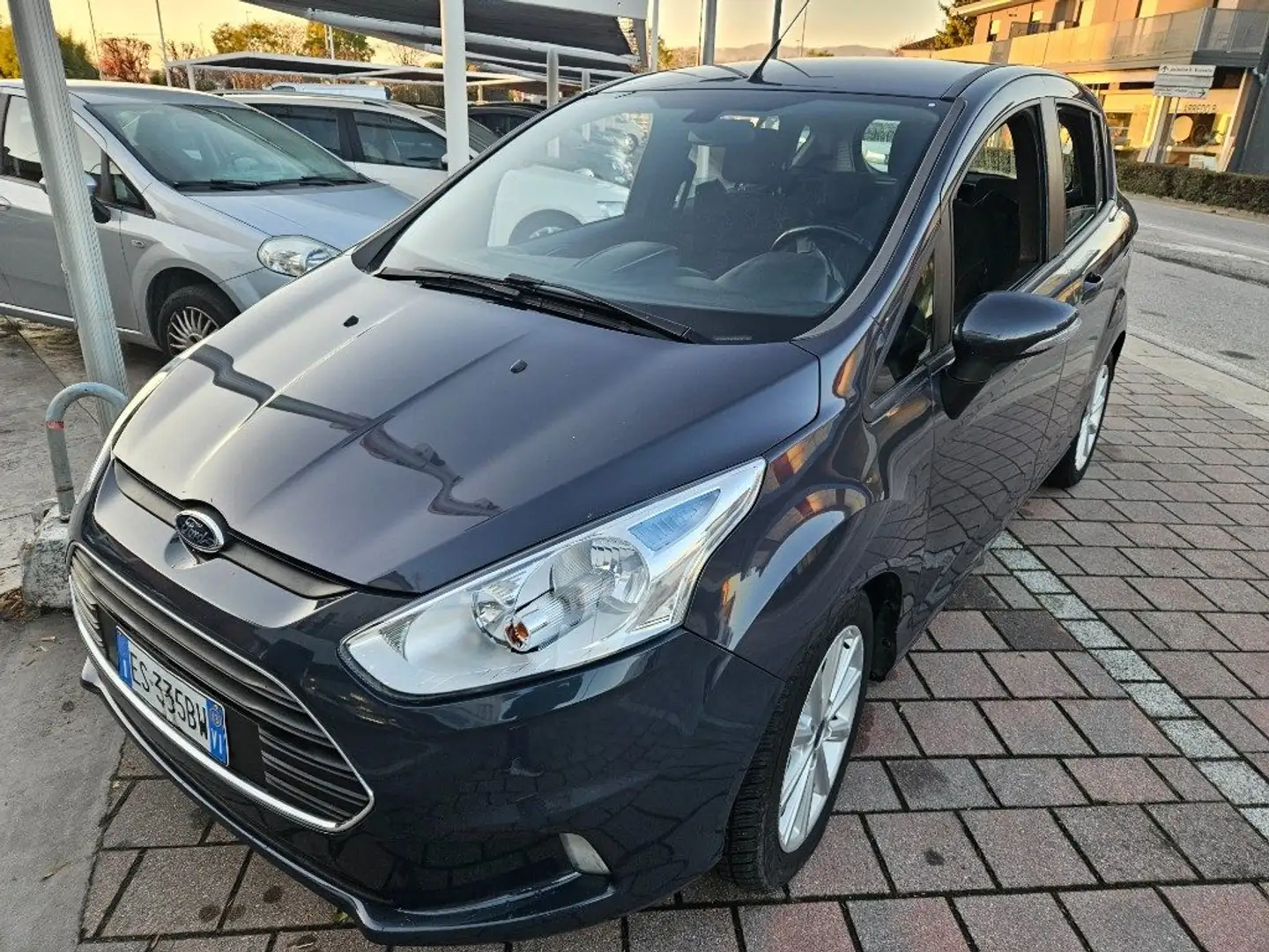 Ford B-Max 1.0 EcoBoost 100 CV Business Grigio - 1