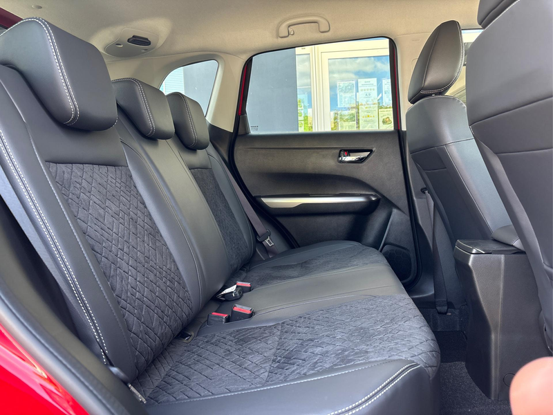 Suzuki Vitara 1.4 DITC HYBRID Comfort+  ALLGRIP AUTOMATIK-GET... — photo 11