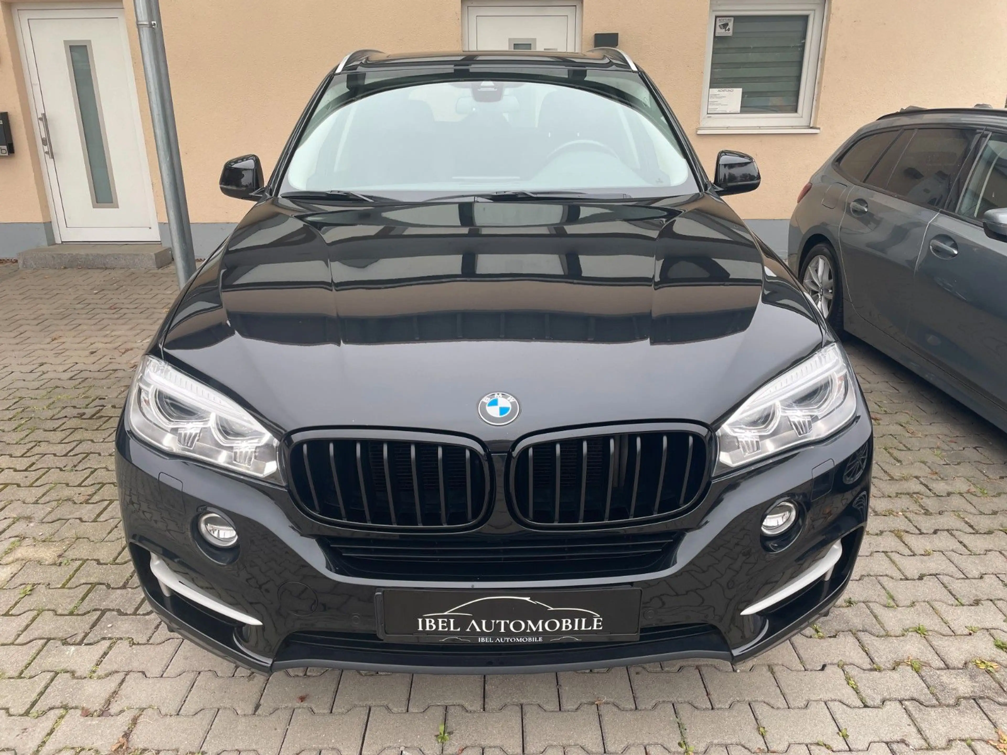 BMW X5 xDrive30d Xenon Pano Navi+ Kam S.Bel AHK HiFi — photo 3