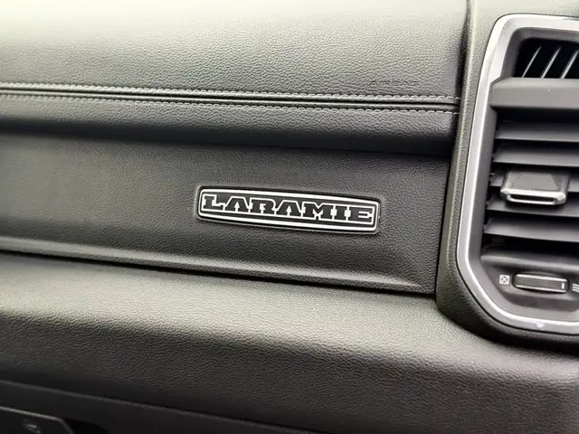 Ram 1500 view 13