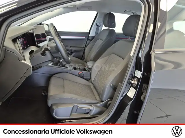 Volkswagen Golf view 8