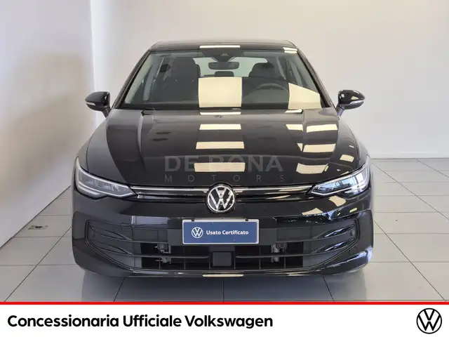 Volkswagen Golf view 3
