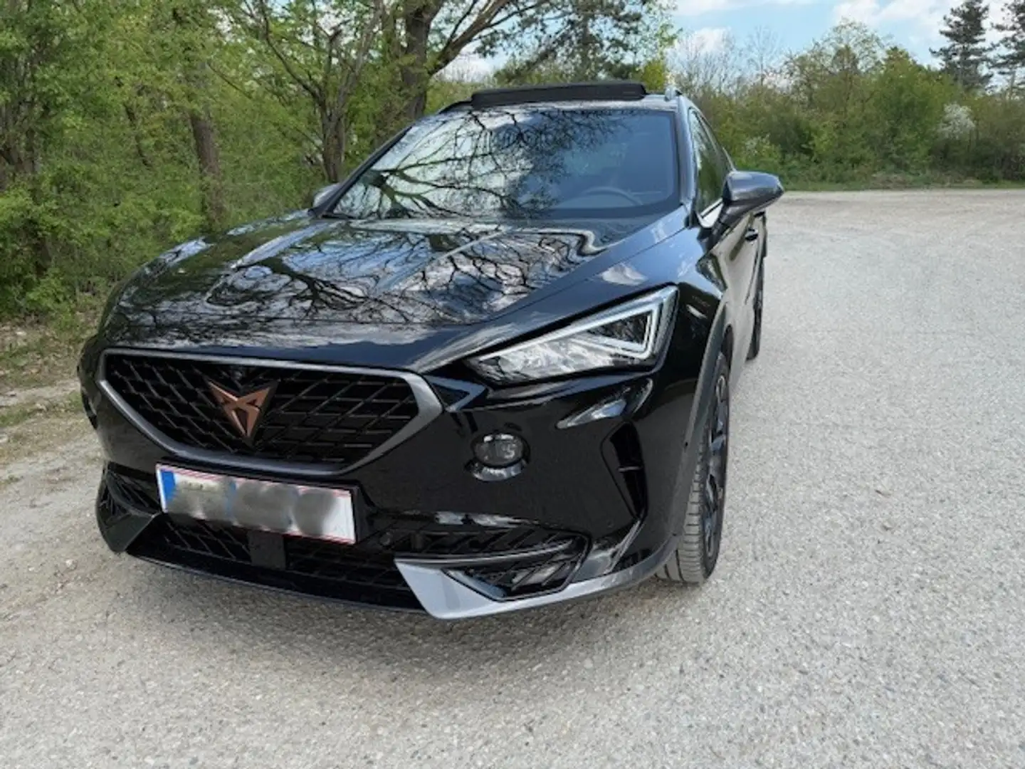 CUPRA Formentor VZ e-HYBRID DSG Schwarz - 1