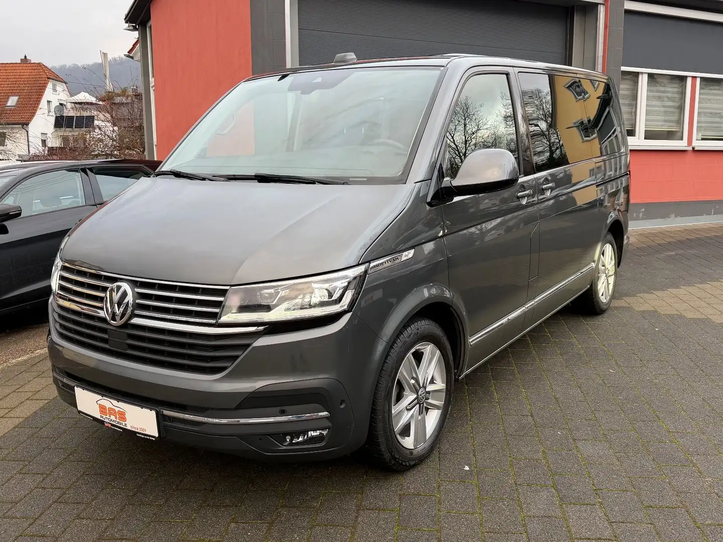 Volkswagen T6 Multivan T6.1 Multivan Highlin 4MOT*ELEKTR.TUER*KAM*STDHZ Grau - 1