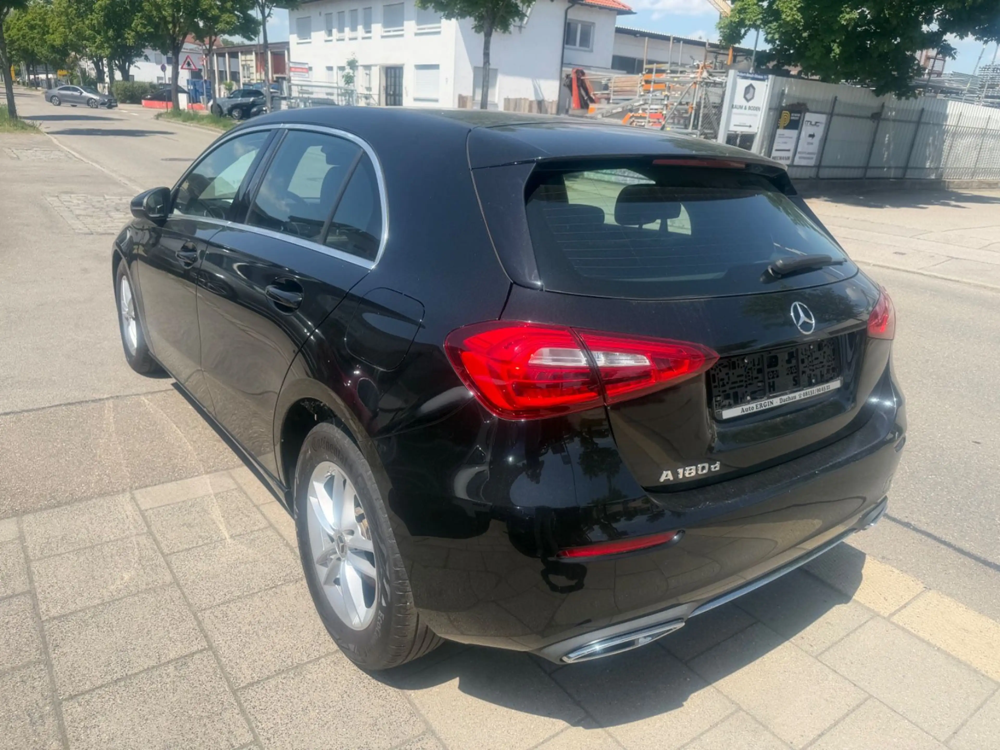 Mercedes-Benz A 180 d — photo 4