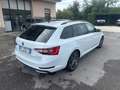 Skoda Superb 2.0 TDI 190 CV SCR DSG Wagon SportLine Bianco - thumbnail 4