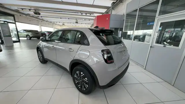 Fiat 600 view 6