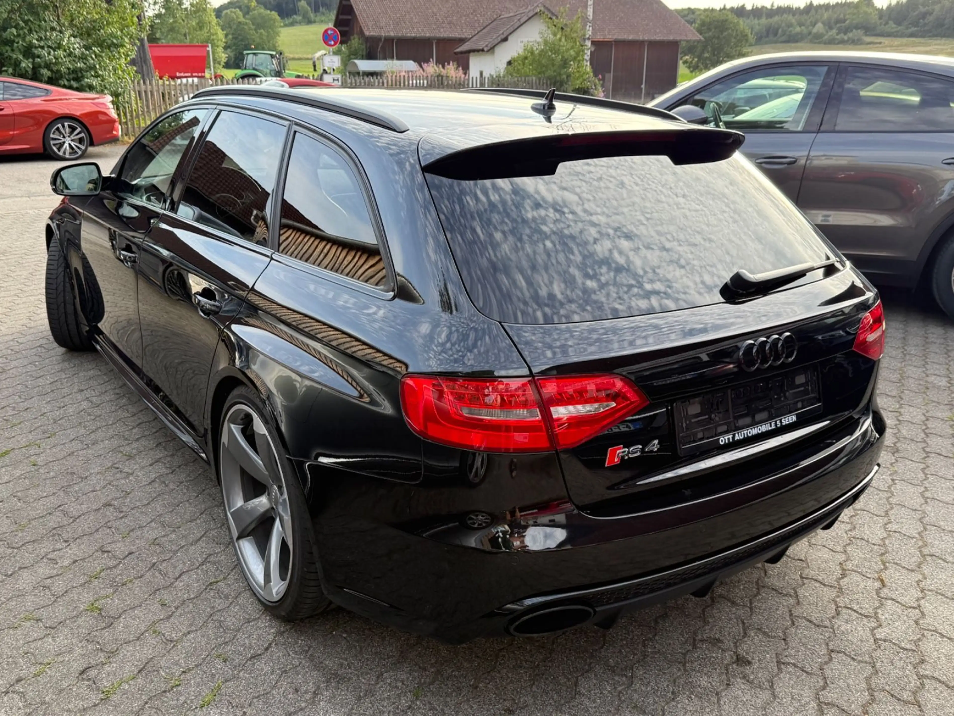 Audi RS4 AVANT *KERAMIK*SCHALENSITZE*SERVICE NEU !!! — photo 8