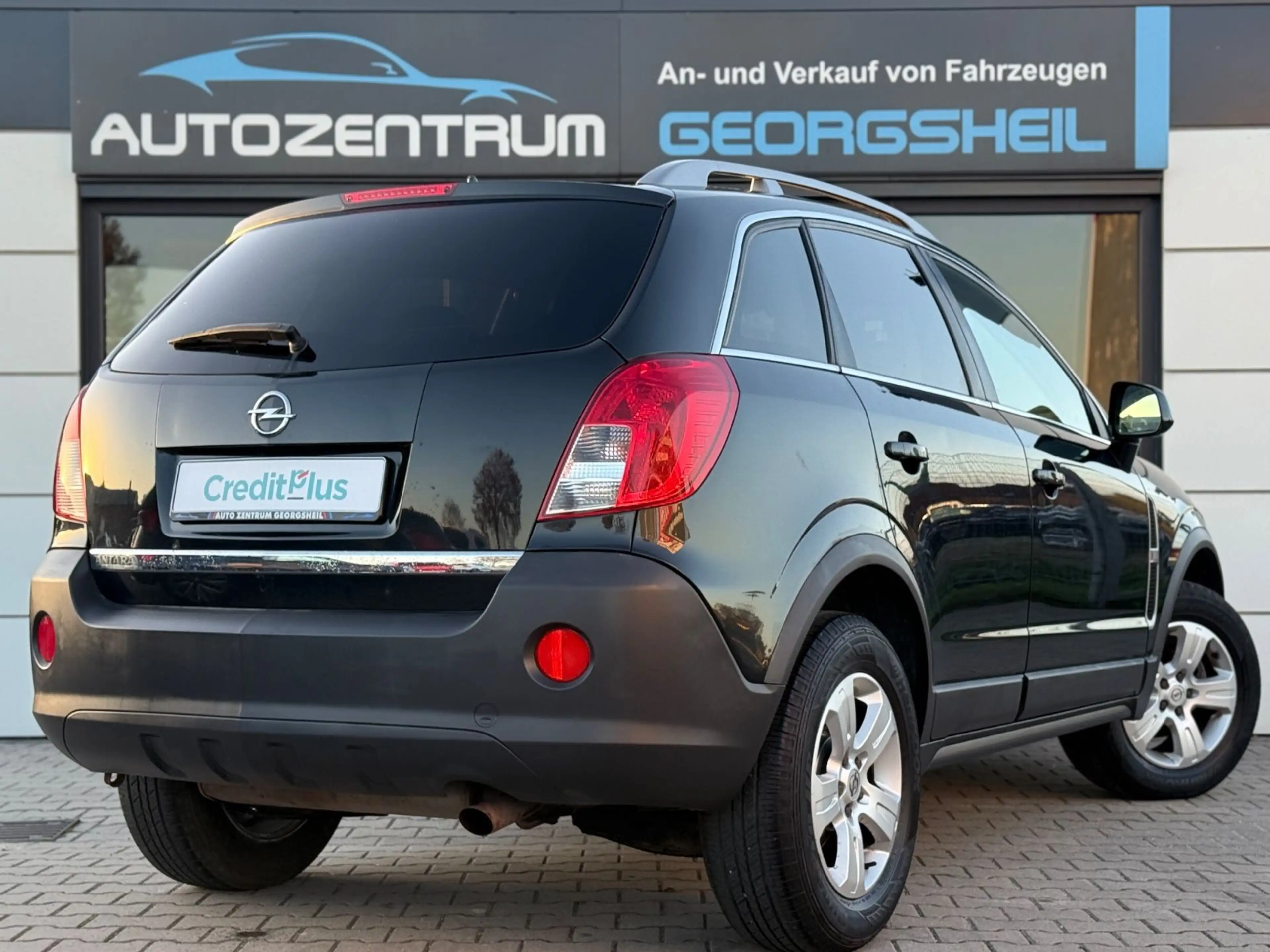 Opel Antara Design Edition 4x2/Sitzheizung/1-Hand — photo 6