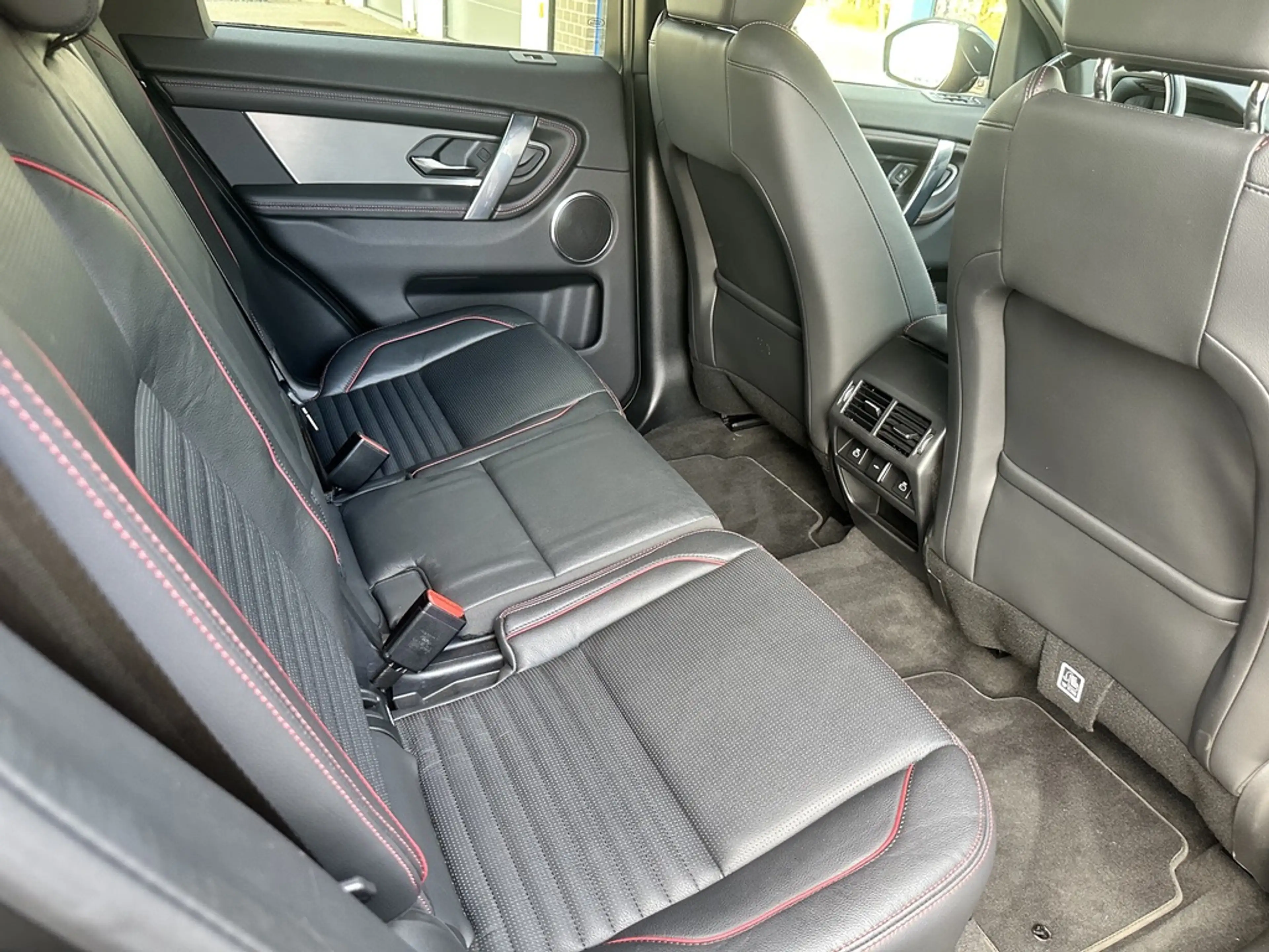 Land Rover Discovery Sport 2.0 TD4 2WD D165 R-Dynamic S export/B2B/handel verkoop *1e eig*Belgische wagen* — photo 11