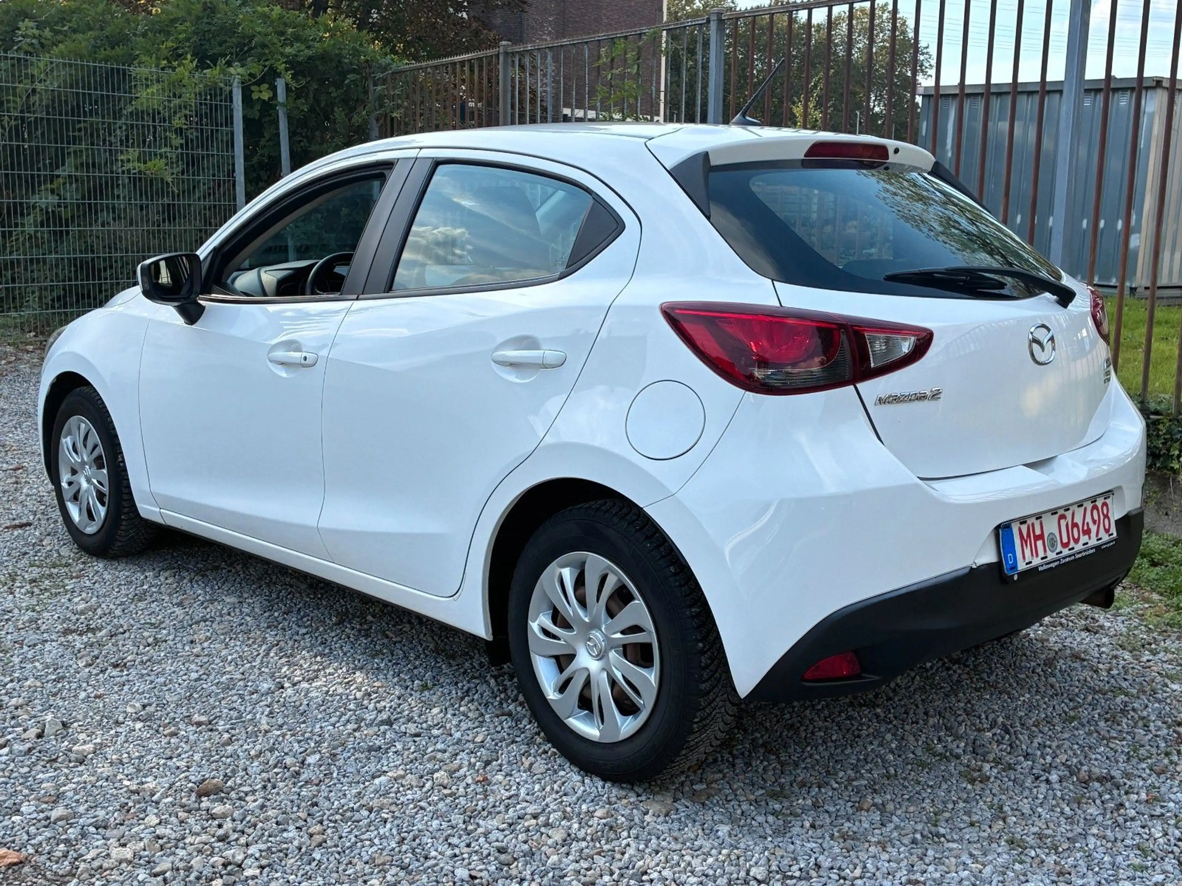 Mazda 2 SKYACTIV-G 75 Prime-Line — photo 4