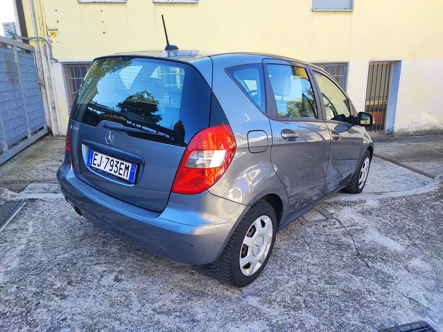 Mercedes-Benz A 160 KM 112.000 UNICO PROPRIETARIO Grigio - 2