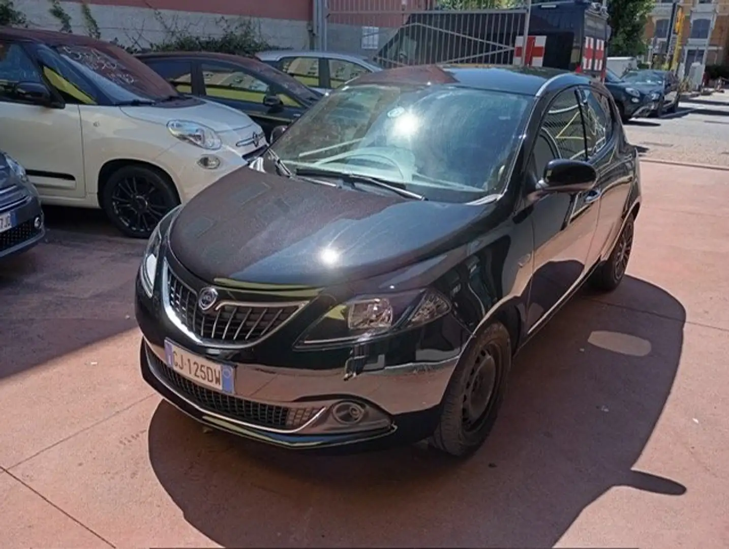 Lancia Ypsilon Ypsilon III 2021 1.0 firefly hybrid Gold s Nero - 1