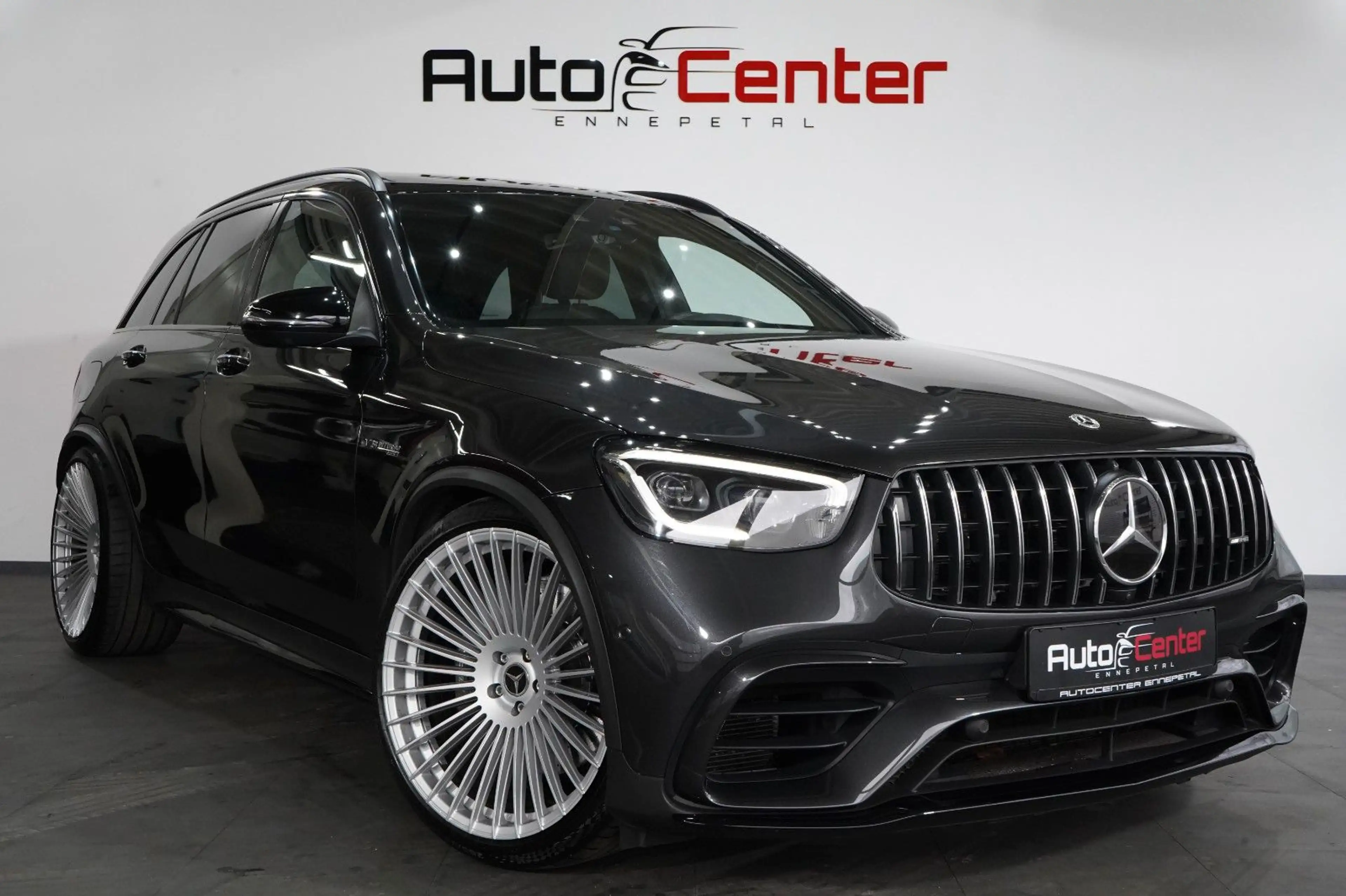 Mercedes-Benz GLC 63 AMG 4Matic +*Pano*Night-P.*22 Z.*Deutsch*