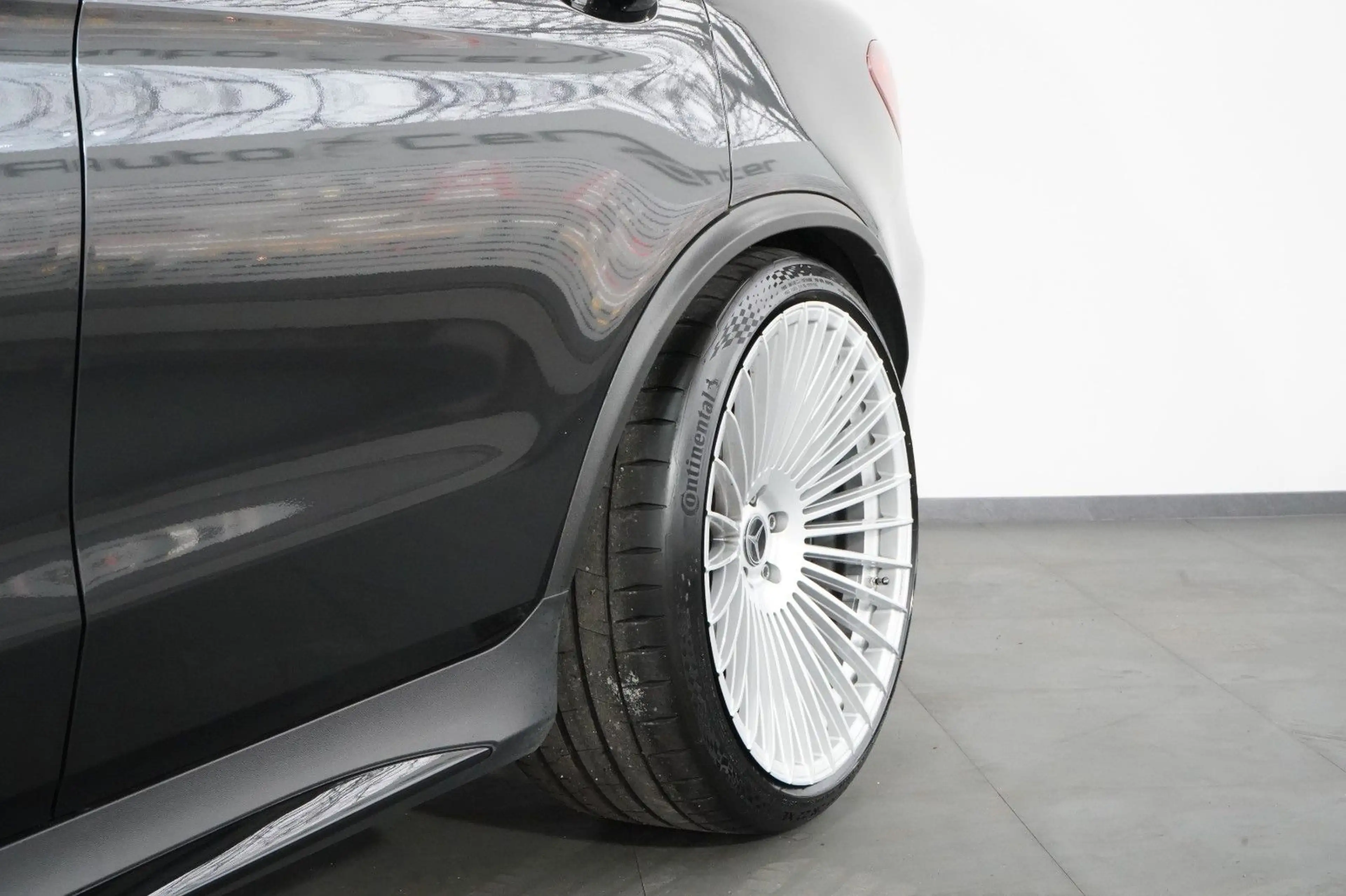Mercedes-Benz GLC 63 AMG 4Matic +*Pano*Night-P.*22 Z.*Deutsch* — photo 5