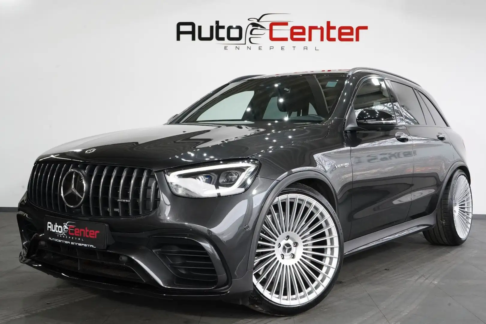 Mercedes-Benz GLC 63 AMG 4Matic +*Pano*Night-P.*22 Z.*Deutsch* Gris - 1