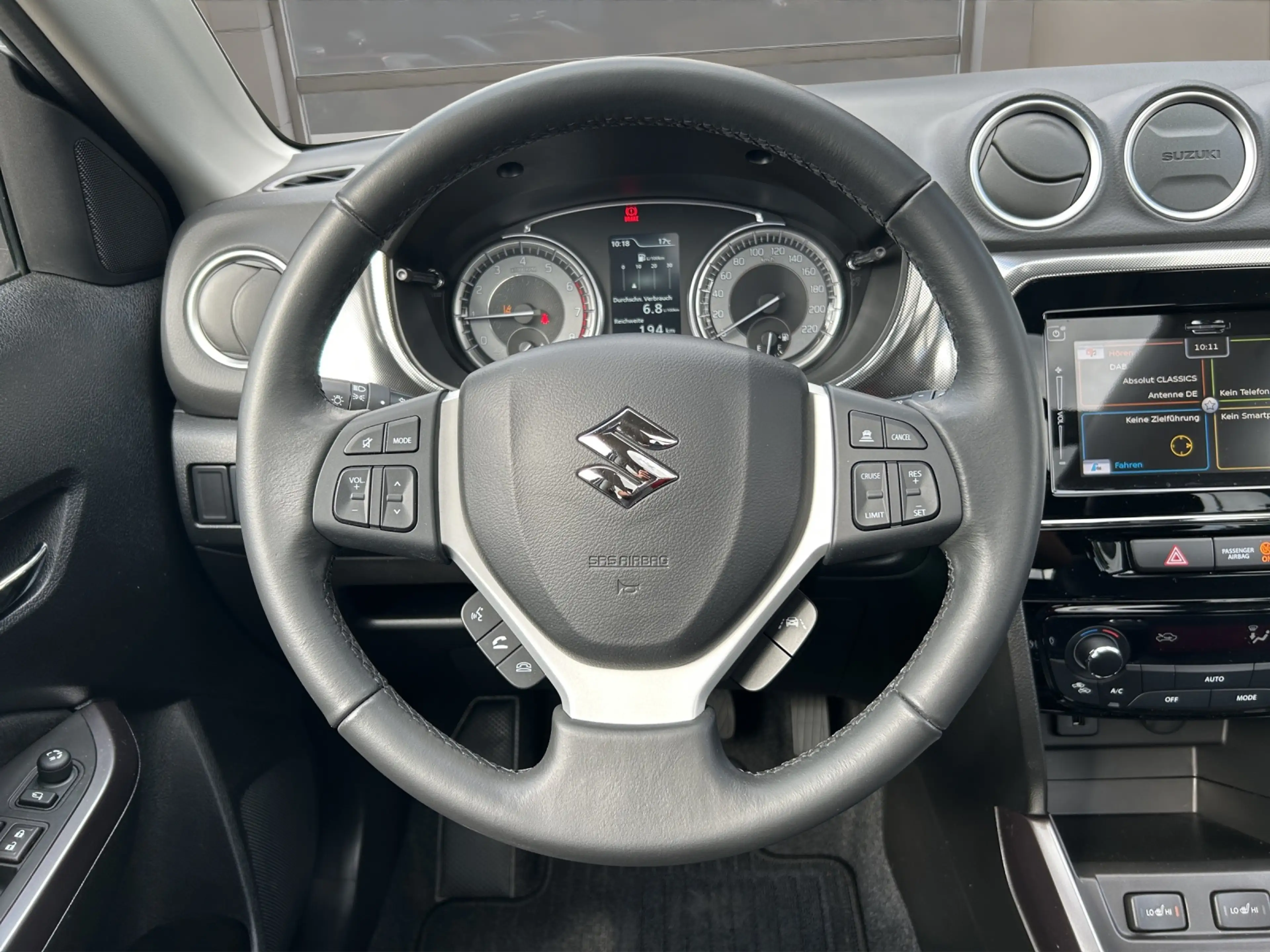 Suzuki Vitara 1.4 Comfort+ PANO LED NAVI KAMERA 17LM GJR — photo 9