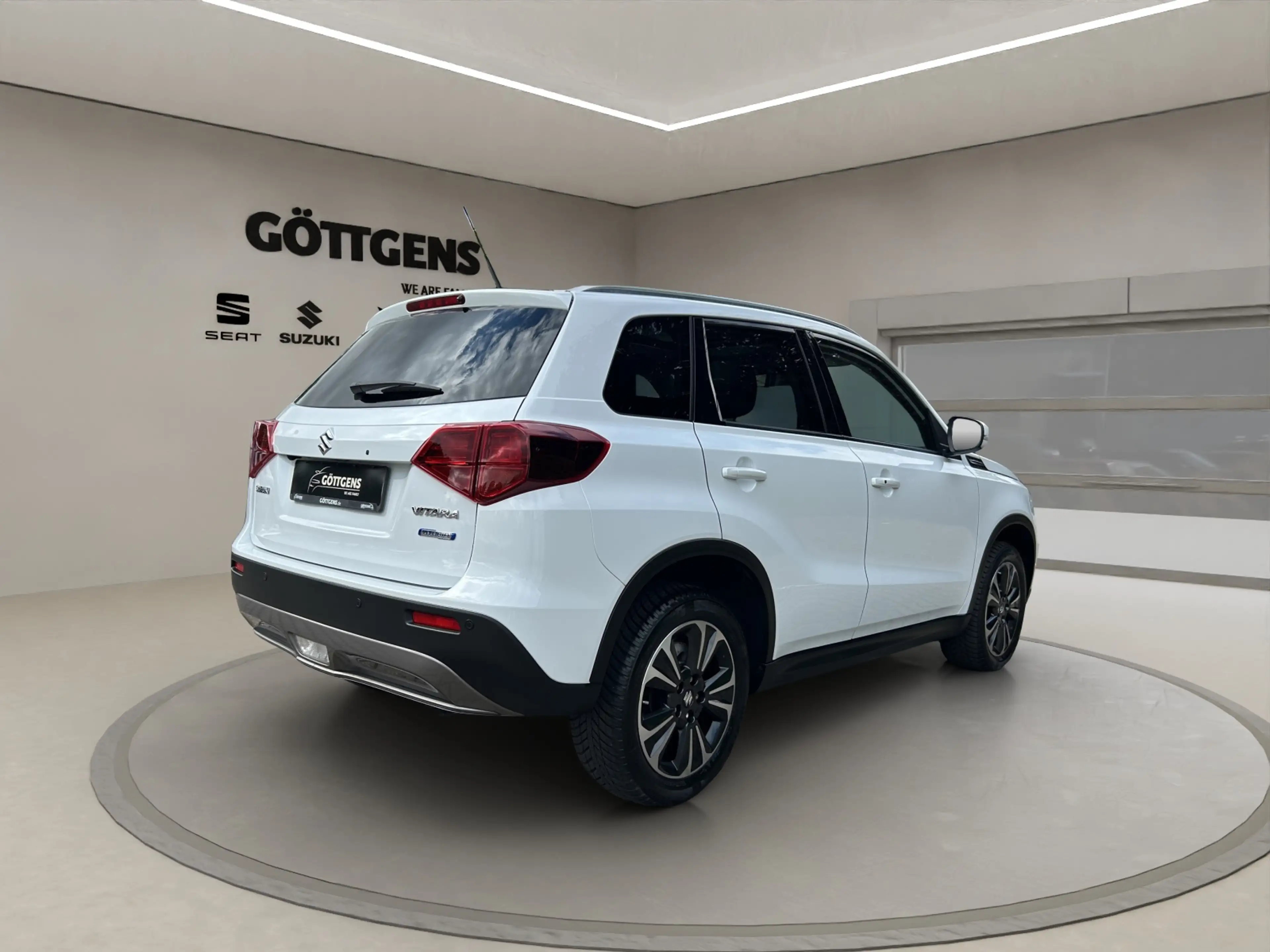 Suzuki Vitara 1.4 Comfort+ PANO LED NAVI KAMERA 17LM GJR — photo 4