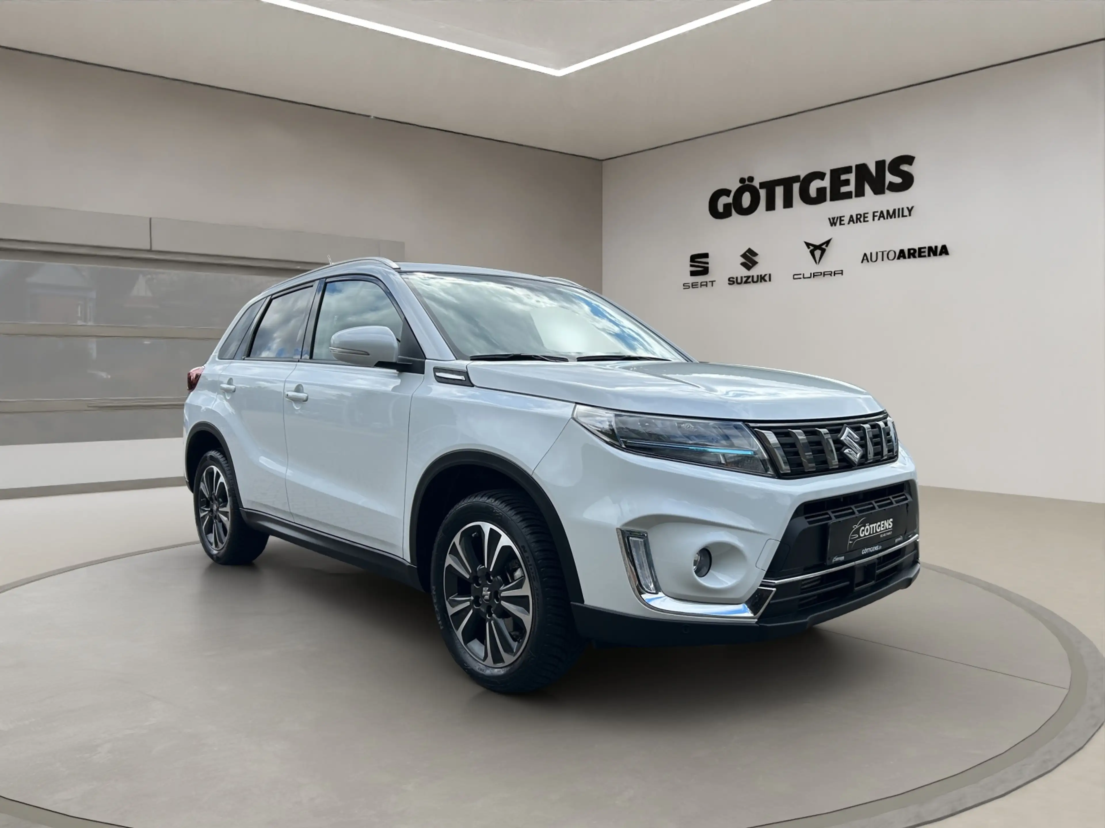 Suzuki Vitara 1.4 Comfort+ PANO LED NAVI KAMERA 17LM GJR — photo 6