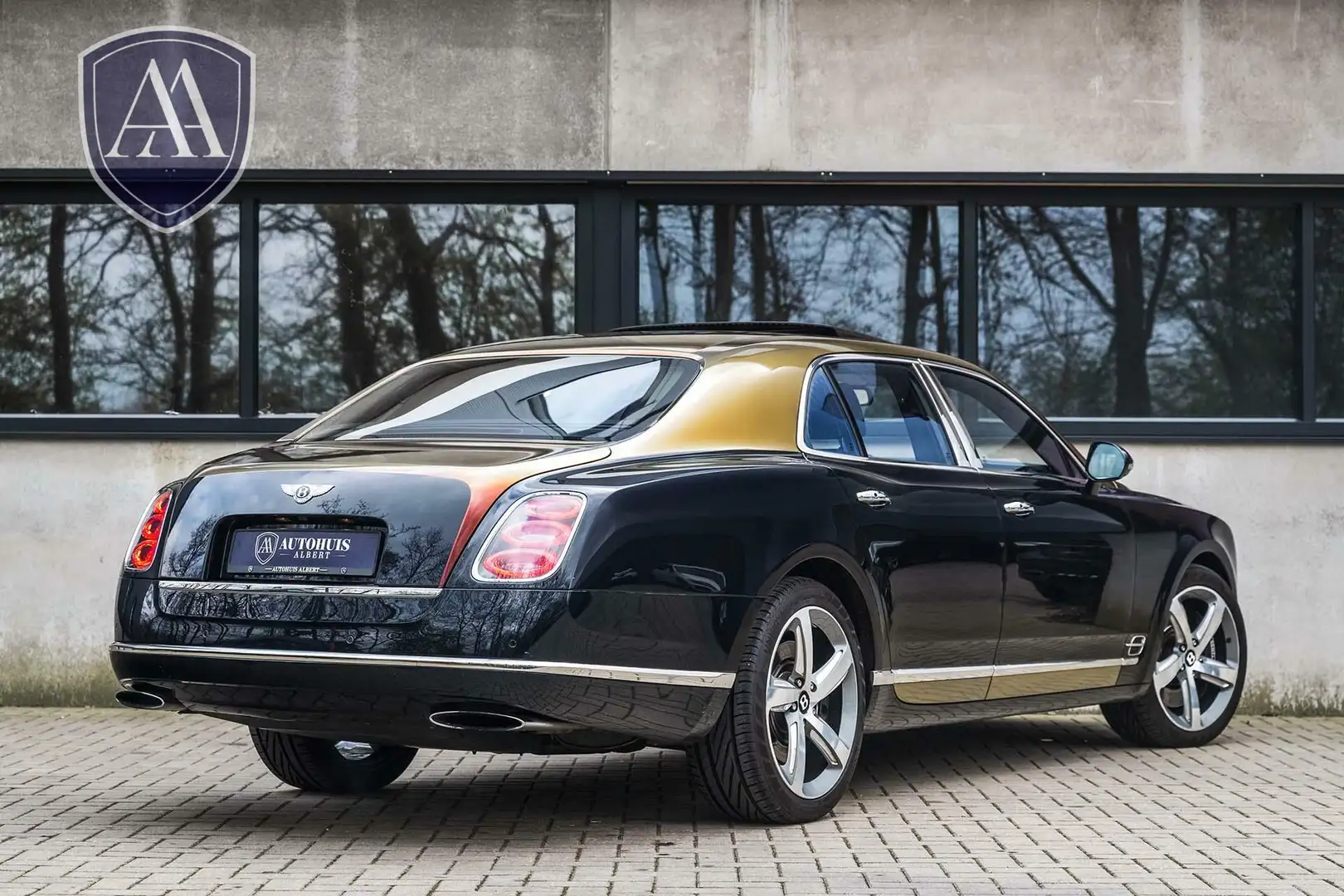 Bentley Mulsanne 6.7 Speed Two Tone 537 PK Massage Pano ACC Zwart - 2