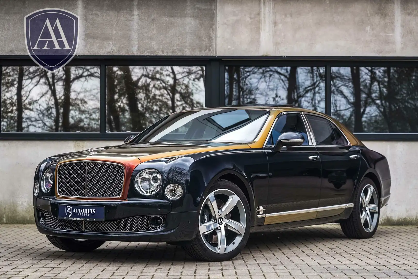 Bentley Mulsanne 6.7 Speed Two Tone 537 PK Massage Pano ACC Zwart - 1