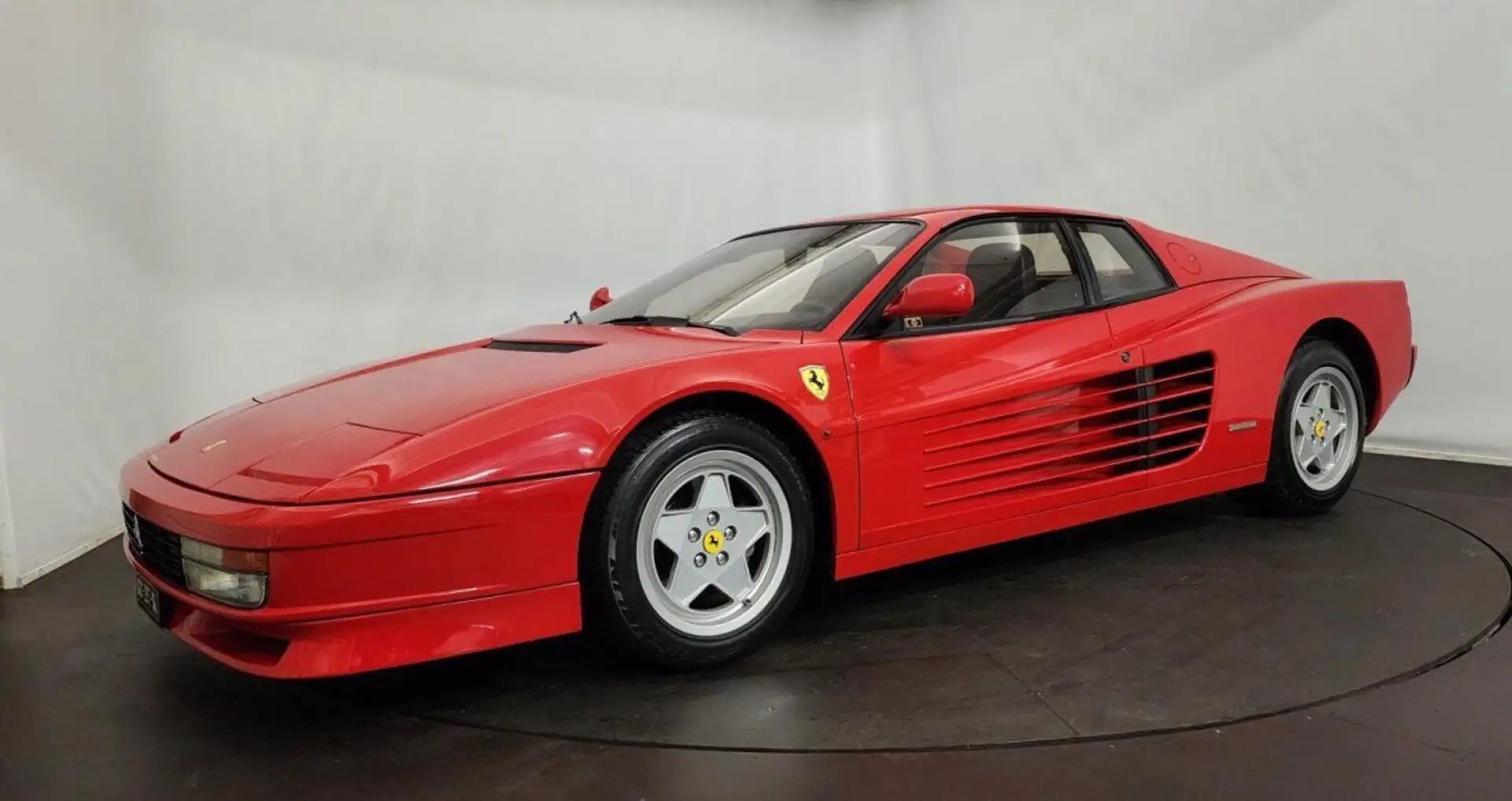 Ferrari Testarossa Kırmızı - 2