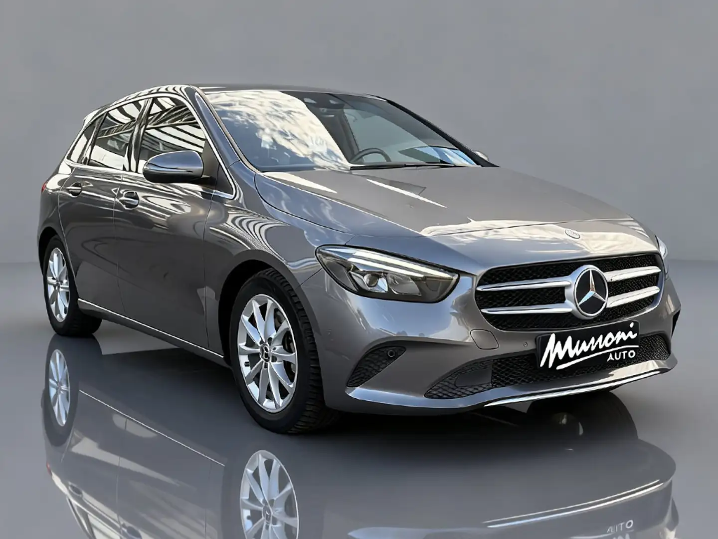 Mercedes-Benz B 180 d Sport Plus auto Grau - 1