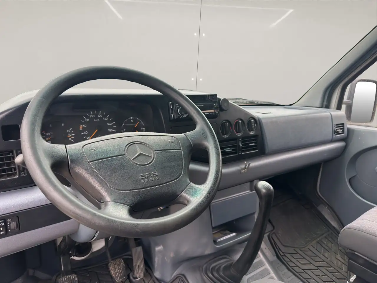 Mercedes-Benz Sprinter 903 Abschleppwagen, foto 10