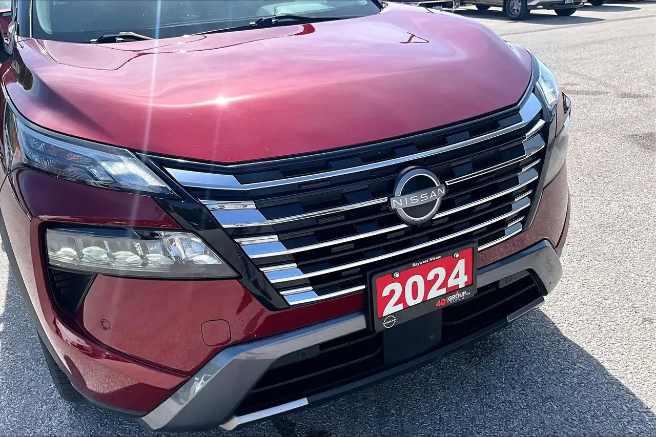 Nissan Rogue снимка Nissan Rogue