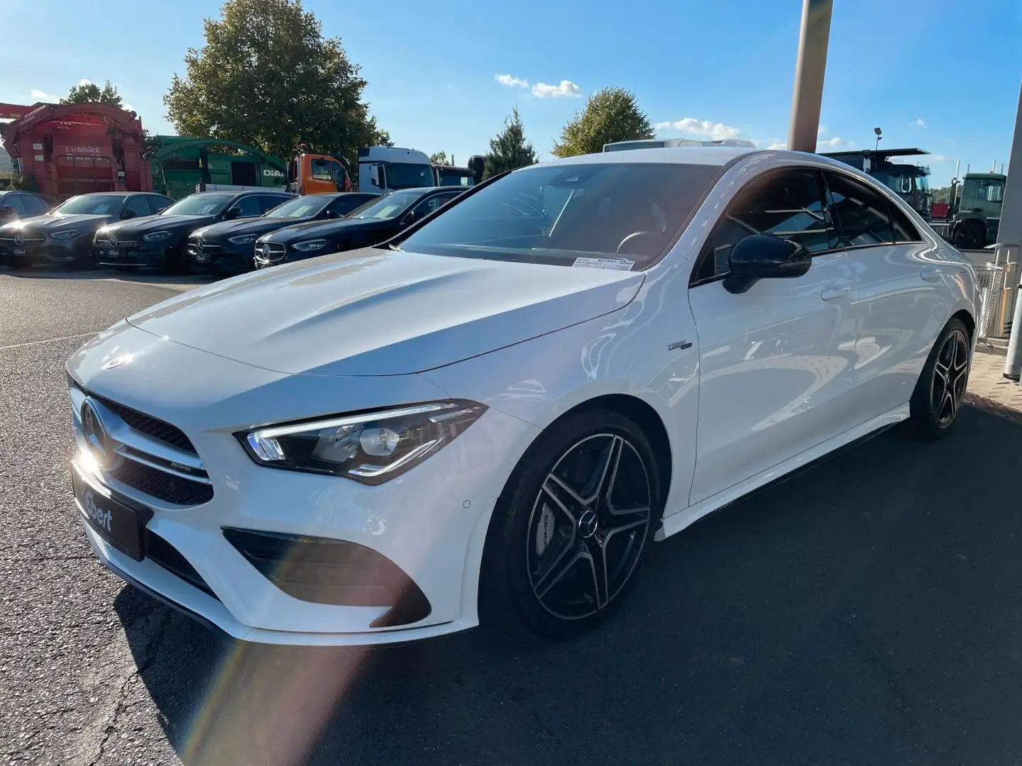 Mercedes-Benz CLA 35 AMG Aero+TotW+R-Kamera+Ambiente Weiß - 2