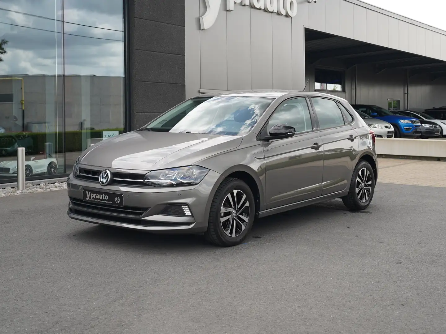 Volkswagen Polo 1.0 TSI IQ.DRIVE 95Pk AppleAndroid GPS ACC DAB PDC Gri - 1