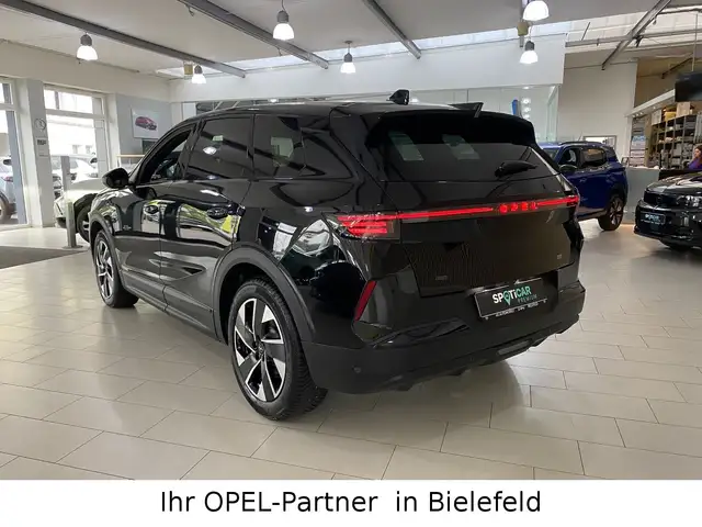 Opel Grandland view 6
