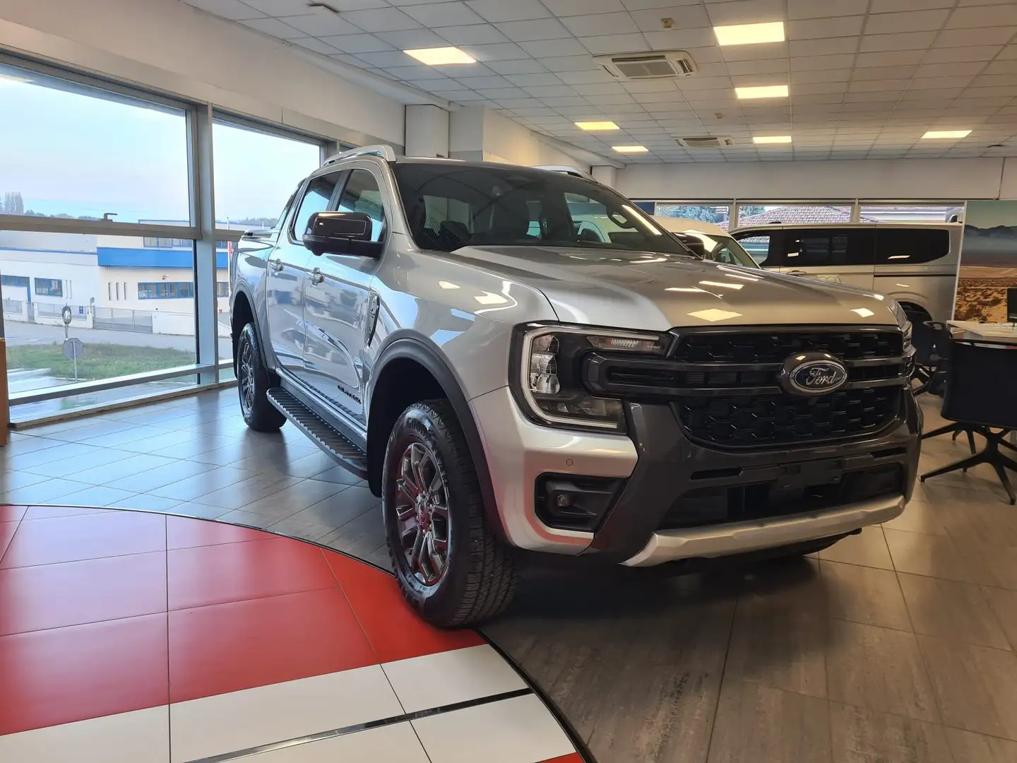 Ford Ranger Wildtrak 2.3 Plug-In-Hybrid 281CV Gris - 1