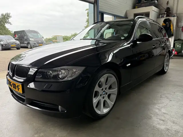 BMW 325 lage km! | Youngtimer | Pano | Memory seat